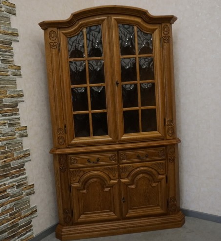 WITRYNA Z KOMODĄ NAROŻNA DĘBOWA DUŻA 83x83 CM