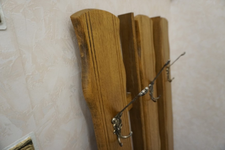 WIESZAK 3 PANELE DĘBOWY DO PRZEDPOKOJU SZER. 74 CM