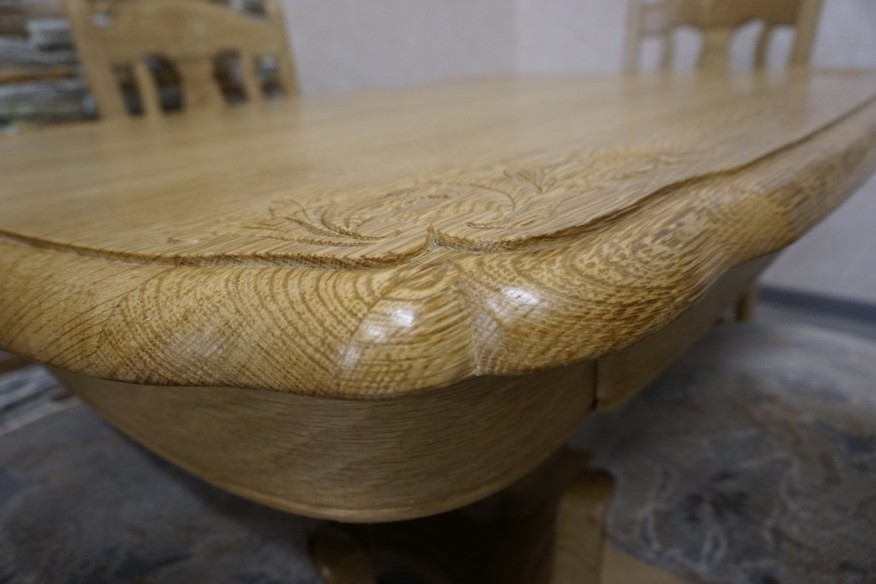 STÓŁ Z LITEGO DĘBU ROZKŁADANY + 4 KRZESŁA SZER. 120/194 CM