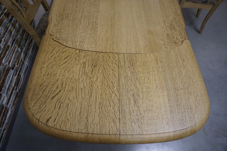 STÓŁ Z LITEGO DĘBU ROZKŁADANY + 4 KRZESŁA SZER. 120/194 CM