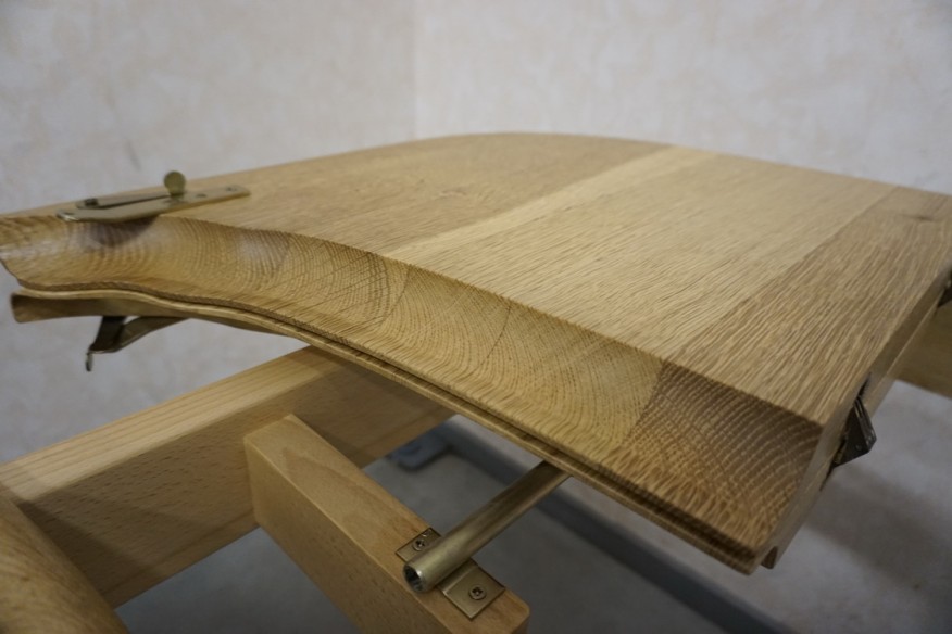 STÓŁ Z LITEGO DĘBU ROZKŁADANY + 4 KRZESŁA SZER. 120/194 CM