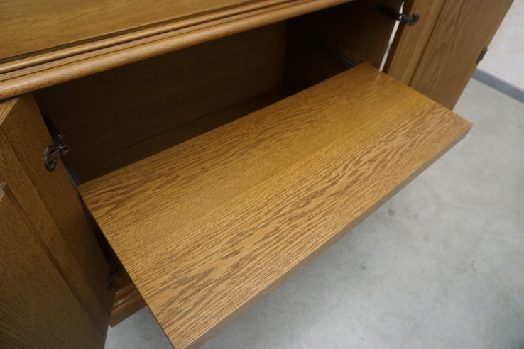 KOMODA RTV DĘBOWA MAŁA SZER. 118 CM