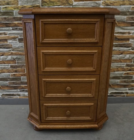 KOMODA MAŁA DĘBOWA 4 SZUFLADY SZER. 55 CM