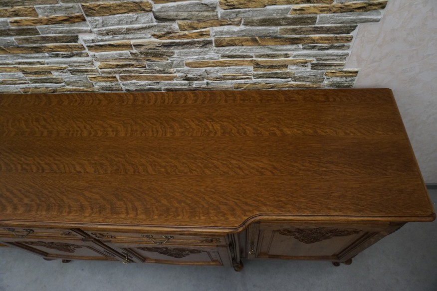 KOMODA DĘBOWA CHIPPENDALE SZER. 220 CM