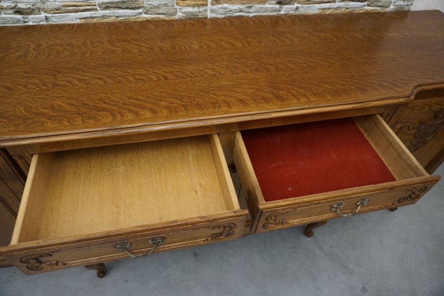KOMODA DĘBOWA CHIPPENDALE SZER. 220 CM