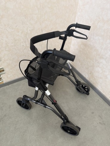 CHODZIK ROLLATOR NIEMIECKI DLA SENIORA...