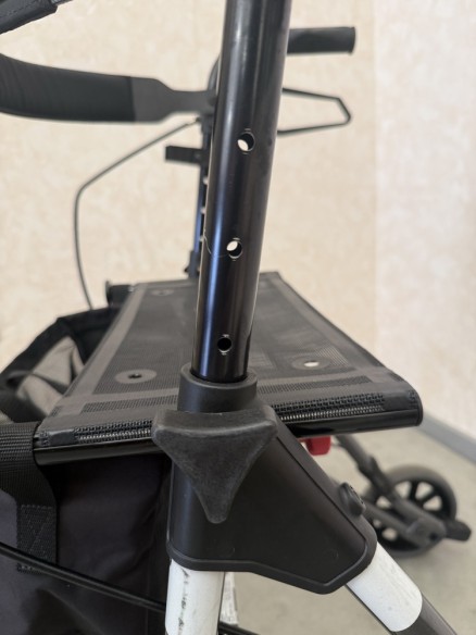 CHODZIK ROLLATOR NIEMIECKI DLA SENIORA REHABILITACYJNY LEKKI  DIETZ TAIMA M-ECO
