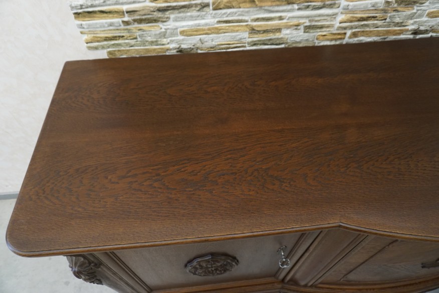 KOMODA ORZECHOWA 3 DRZWIOWA SZER. 240 CM