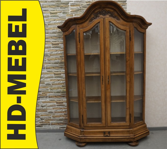 WITRYNA / BIBLIOTECZKA ORZECHOWA SZER. 136 CM