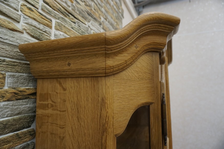 WITRYNA / BIBLIOTECZKA Z LITEGO NATURALNEGO DĘBU SZER. 102 CM