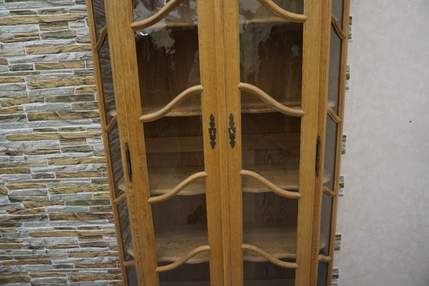 WITRYNA / BIBLIOTECZKA Z LITEGO NATURALNEGO DĘBU SZER. 102 CM