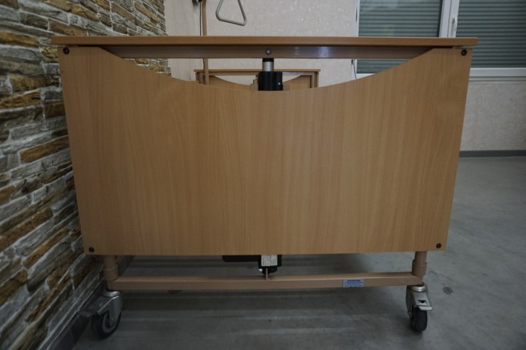 ŁÓZKO REHABILITACYJNE STEROWANE NA PILOTA 90x200