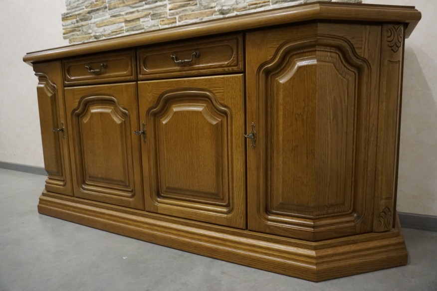 KOMODA DĘBOWA 4 DRZWIOWA SZER. 185 CM