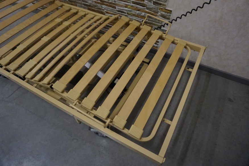 STELAŻ / WKŁAD ELEKTRYCZNY PODNOSZONY NA PILOTA DO ŁÓŻKA 90x200 CM