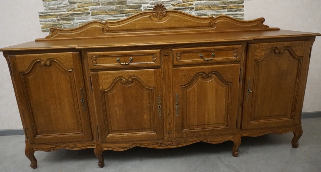 KOMODA DĘBOWA 4 DRZWIOWA W STYLU CHIPPENDALE LUDWIK FILIP SZER. 221 CM